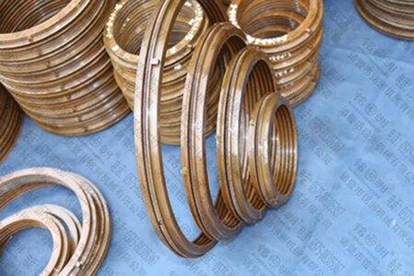 高壓電機(jī)軸承甩油環(huán)中出現(xiàn)的磨損情況詳解——西安泰富西瑪電機(jī)(西安西瑪電機(jī)集團(tuán)股份有限公司)官方網(wǎng)站 高壓電機(jī)軸承甩油環(huán)中出現(xiàn)的磨損情況詳解——西安泰富西瑪電機(jī)(西安西瑪電機(jī)集團(tuán)股份有限公司)官方網(wǎng)站