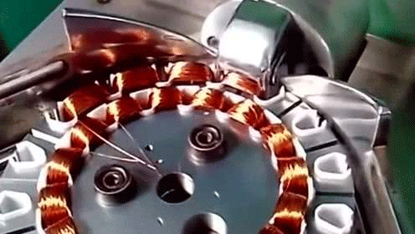 高壓電機(jī)定子線圈內(nèi)外腐蝕原因分析。